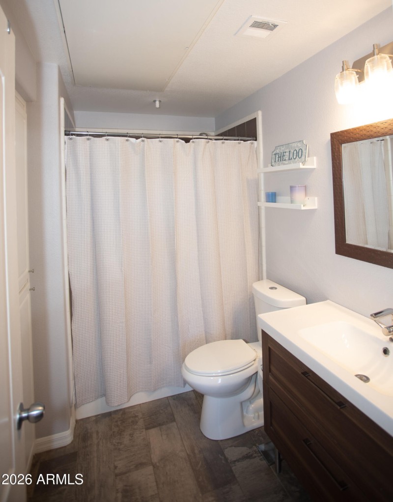 Master bath 1