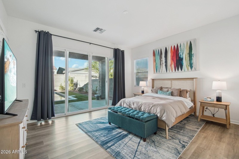 20-web-or-mls-W Montecito Ave-S1501-021
