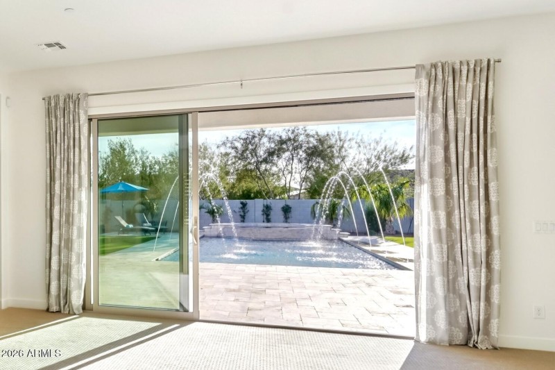 Glass Wall Slider