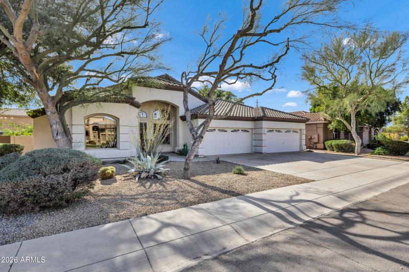 2473 W Enfield Way