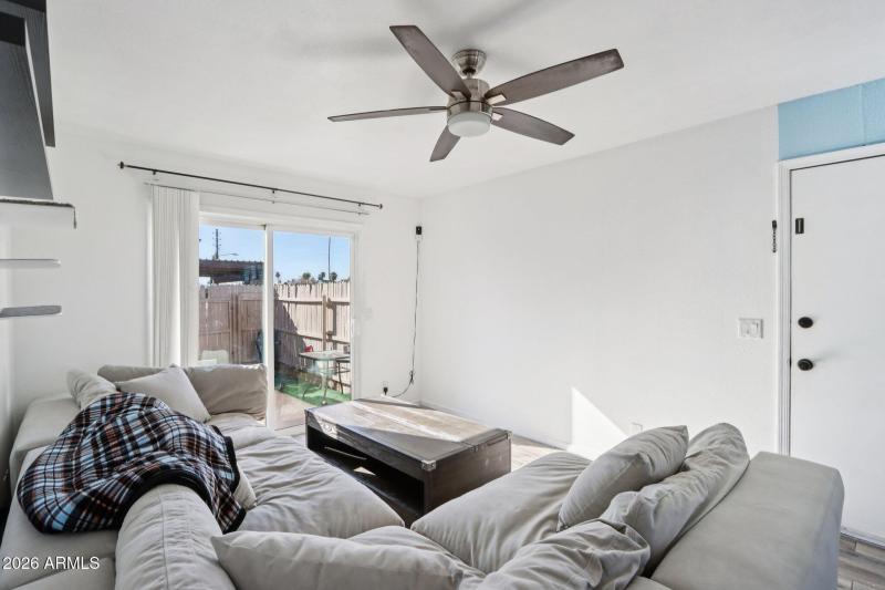 8-web-or-mls-W El Caminito Dr 26-S1601-0