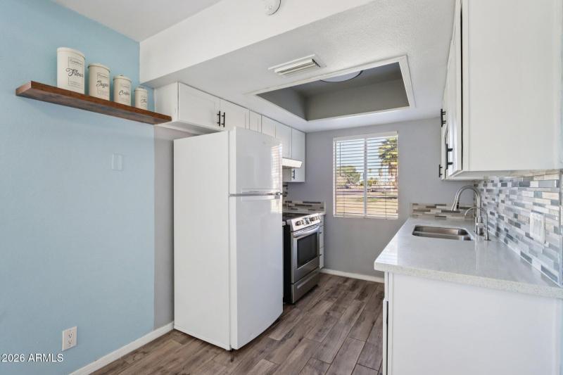 11-web-or-mls-W El Caminito Dr 26-S1601-