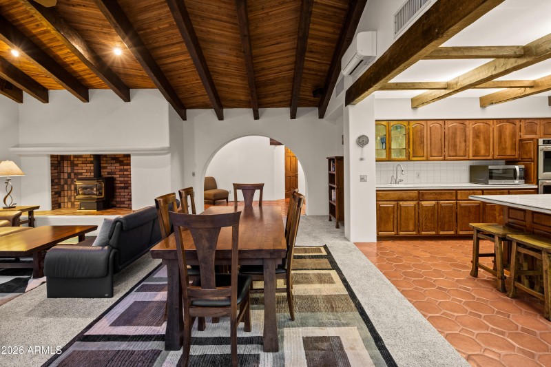 OPEN FLOOR CONCEPT