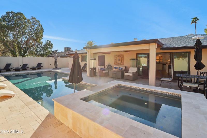 38-web-or-mls-N 82nd St-S1601-038