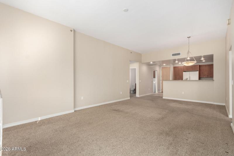 5-2302 N Central Ave #411