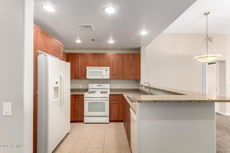 8-2302 N Central Ave #411