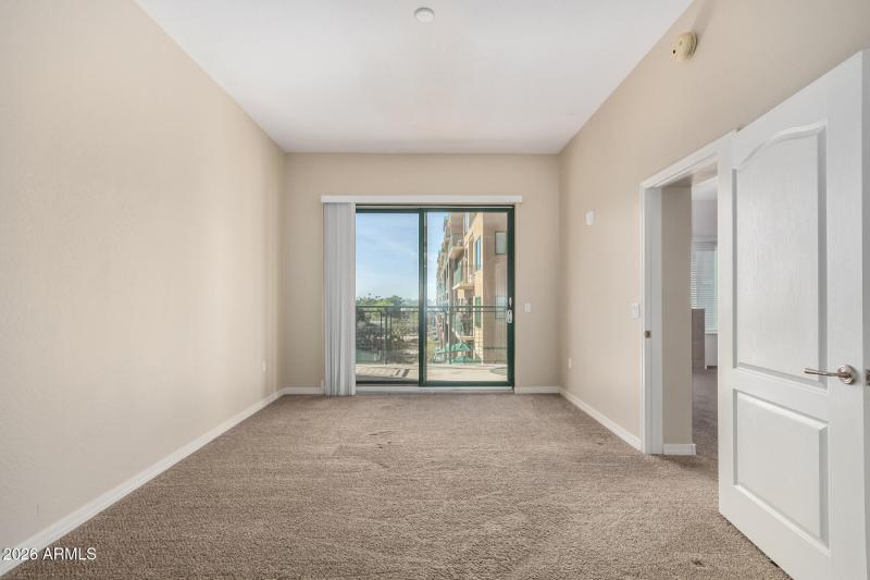 15-2302 N Central Ave #411
