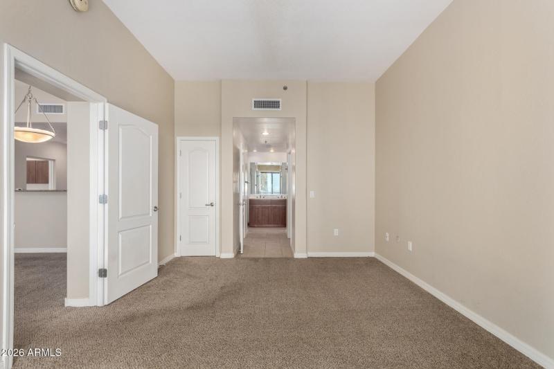 17-2302 N Central Ave #411
