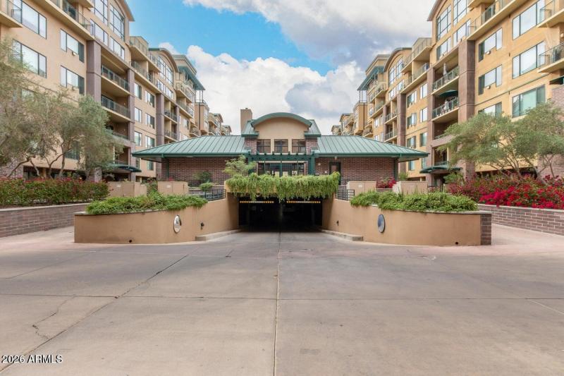 48-2302 N Central Ave #411