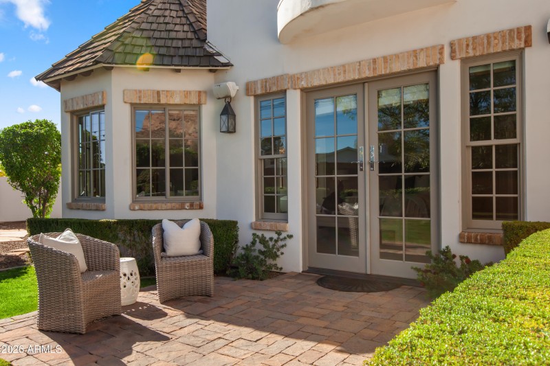 Primary bedrm patio