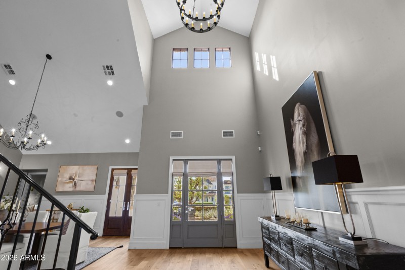 Breath taking front entry