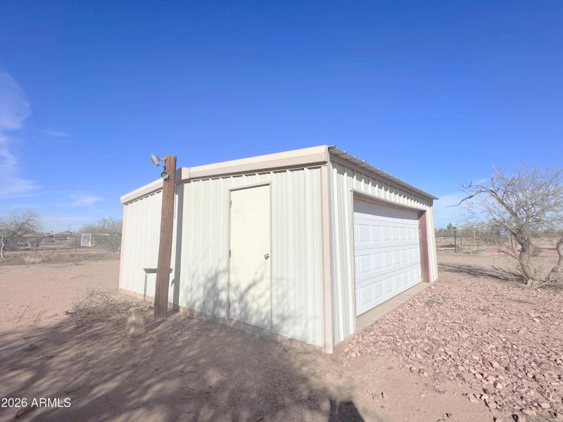 Detached Garage