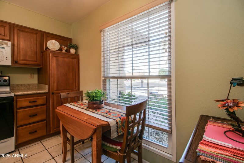 Kitchen nook area