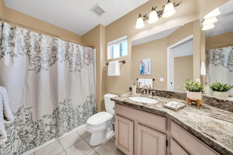GUEST SUITE BATH