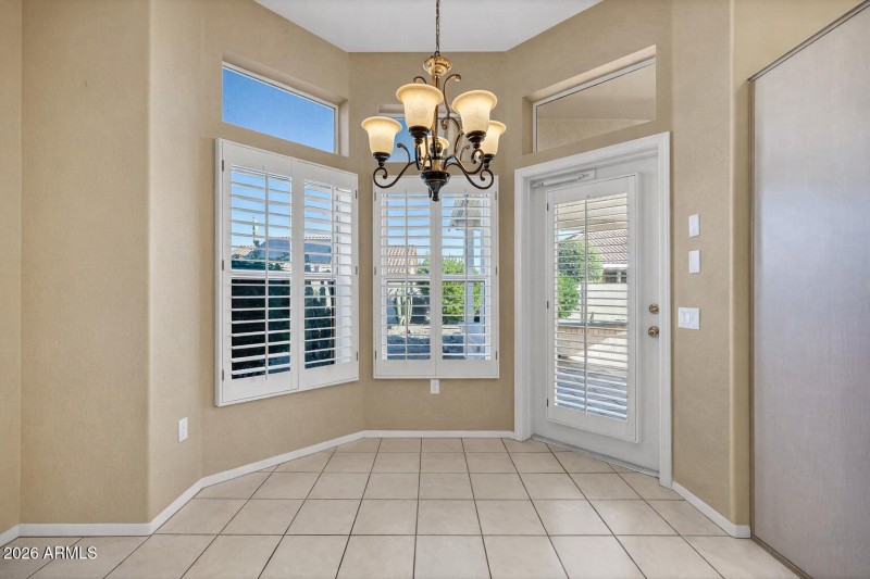 BREAKFAST NOOK
