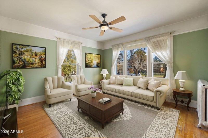 Sitting Room - virtual staged