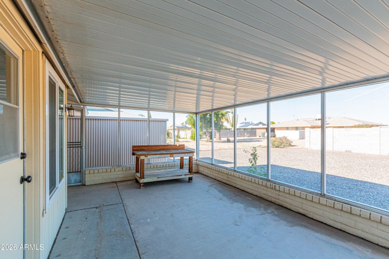 10310 W Bayside Rd-19
