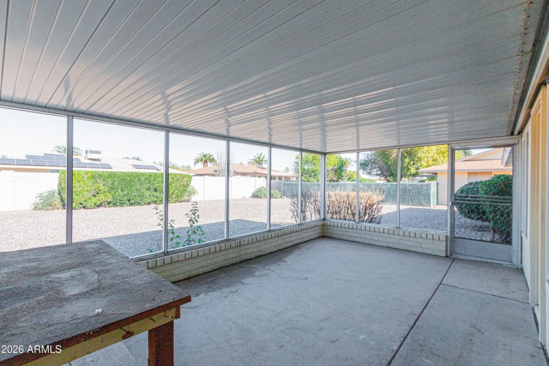 10310 W Bayside Rd-23