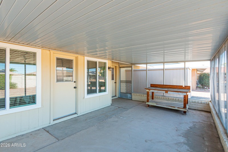 10310 W Bayside Rd-20