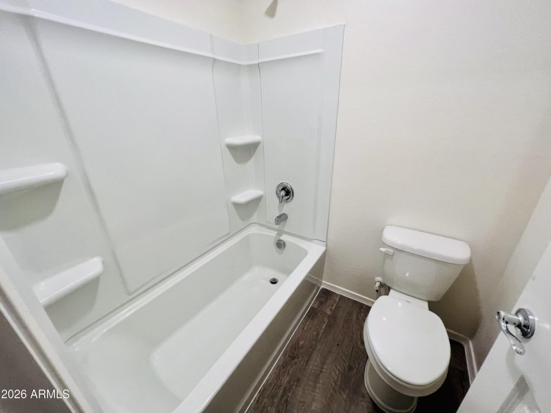 Master Bathoom
