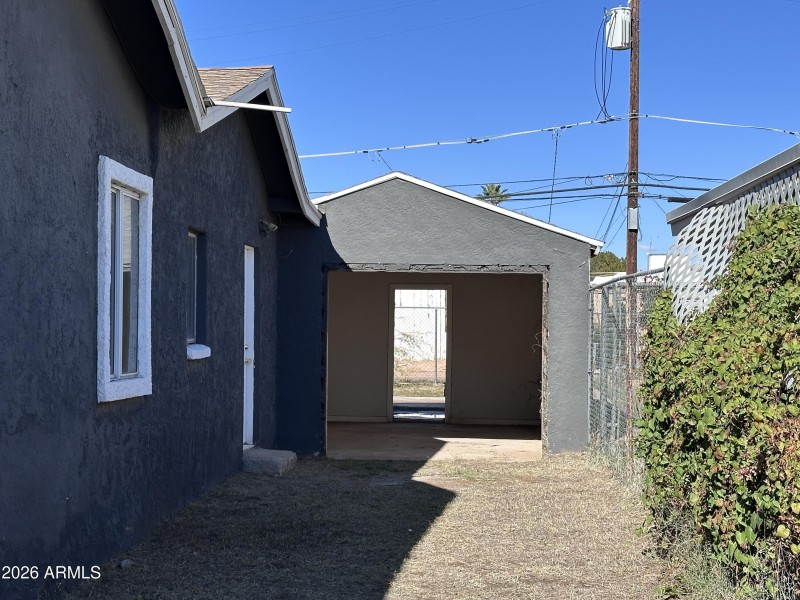 Garage