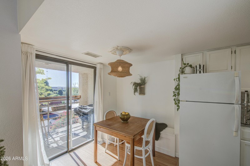 Kitchen 4
