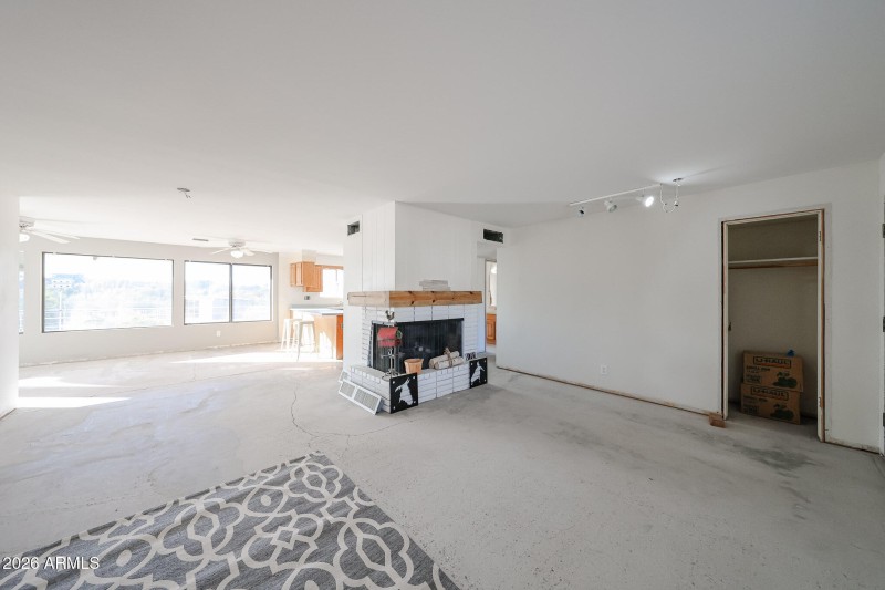 LivingDining(26)