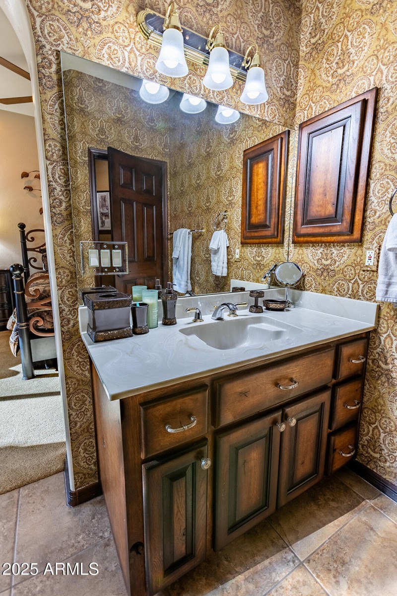 2nd Bathroom