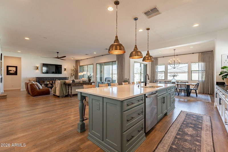 22-web-or-mls-Stroobe-22