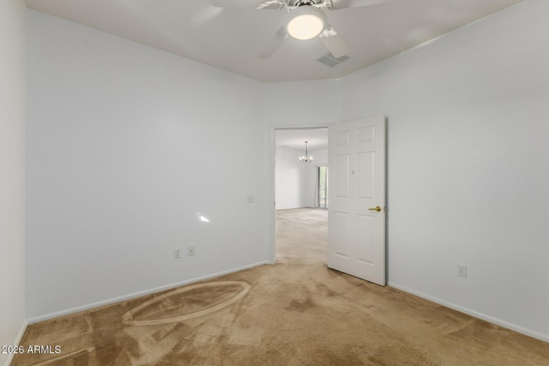 24 Circle Cliff