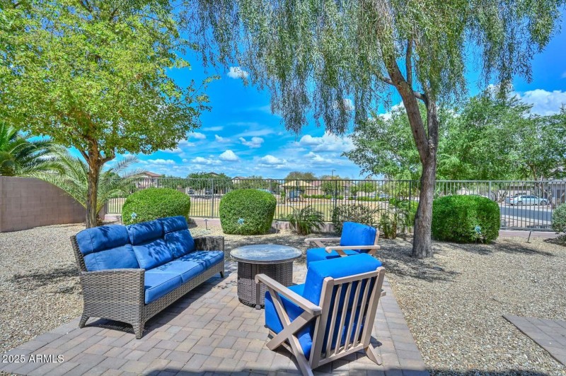 Backyard-View Fence