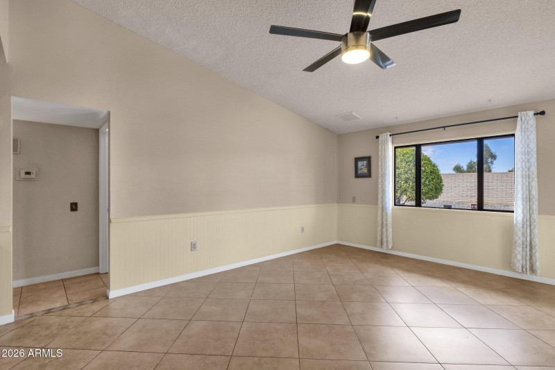 15-web-or-mls-13306-w-ballad-dr