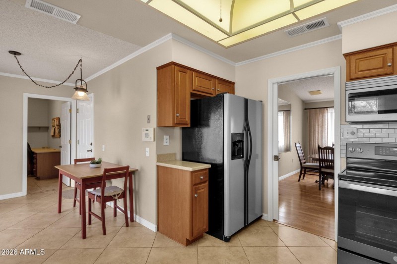 19-web-or-mls-13306-w-ballad-dr