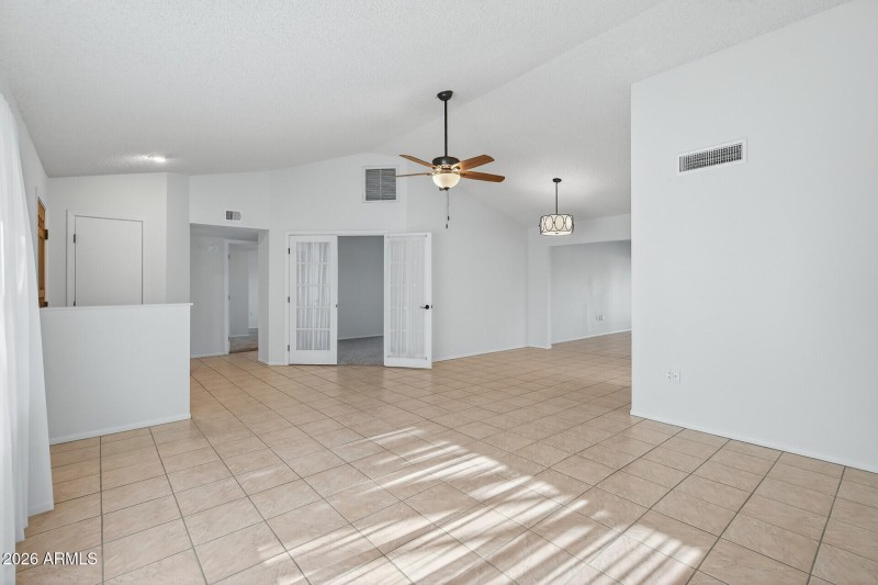 14_19614_N_Stardust_Blvd14_mls