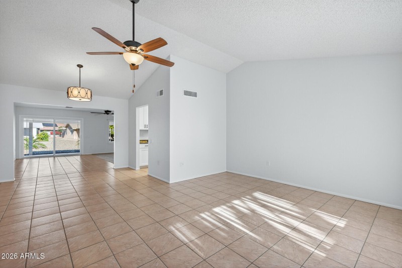 15_19614_N_Stardust_Blvd15_mls