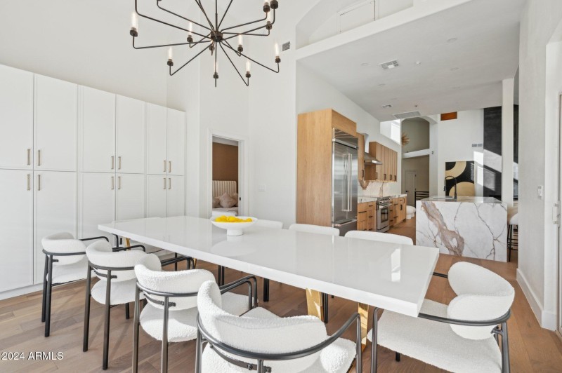 17-web-or-mls-8133-e-cortez-dr