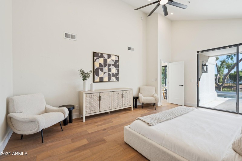 21-web-or-mls-8133-e-cortez-dr