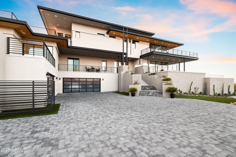 Exterior (10 of 20)