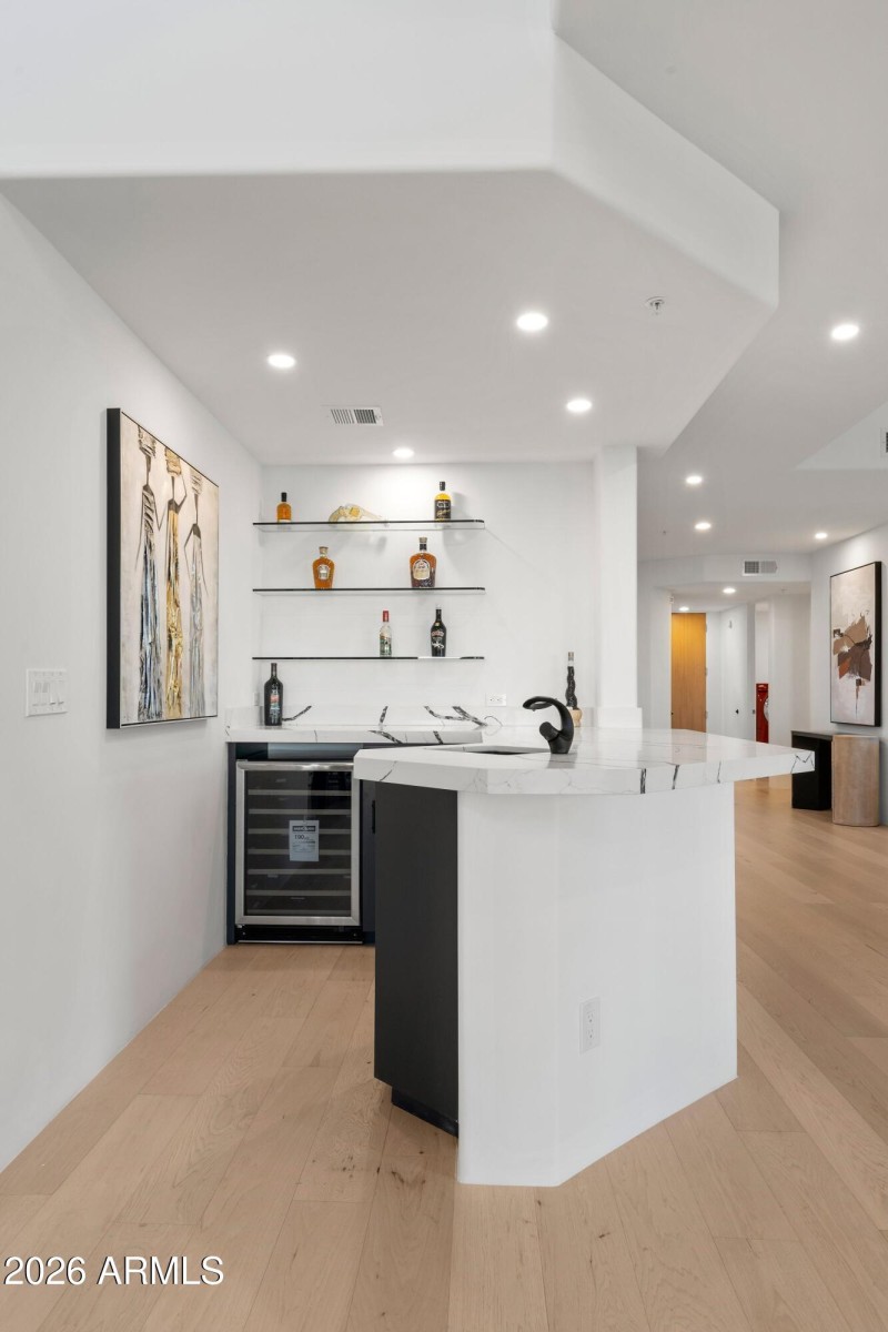 012_Wet Bar Fancy