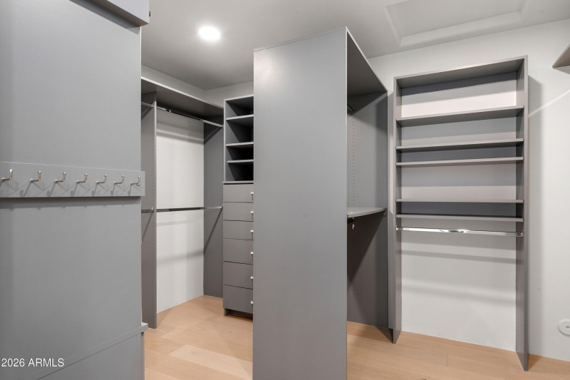 022_Designer Closet