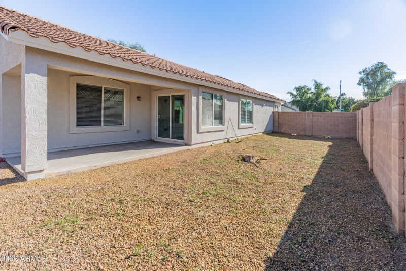 7570 W Nicolet Ave-27