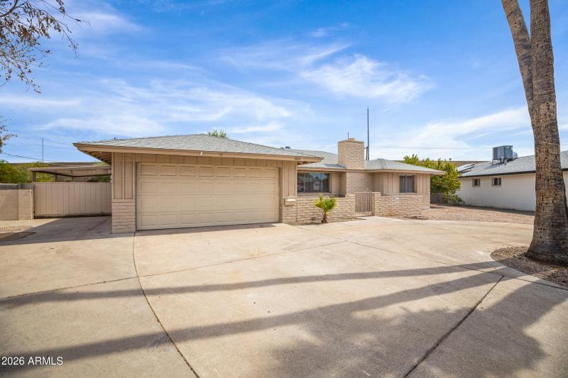 3921 S Kenneth Pl-3