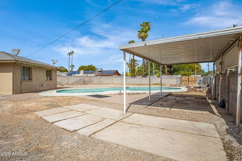 3921 S Kenneth Pl-38
