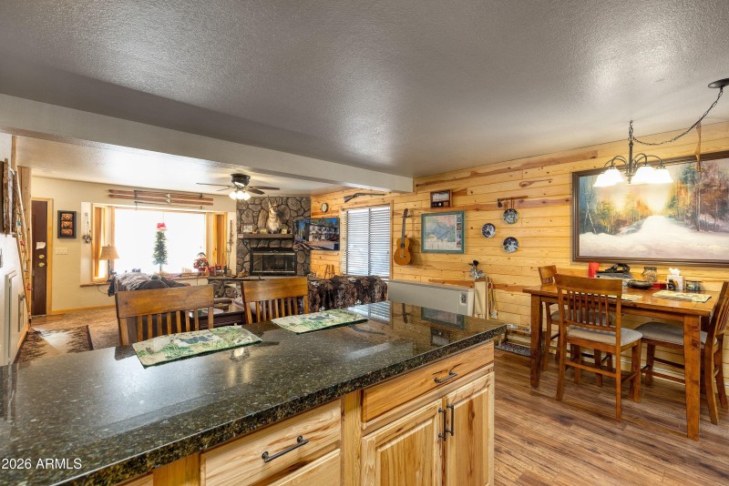 012_photo12_1460_adair_6_pinetop_lansten