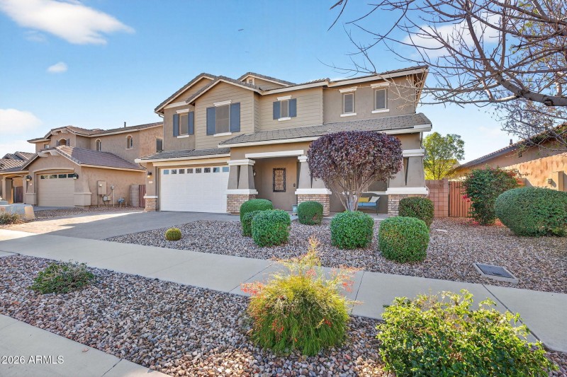 3-web-or-mls-57-E Reins Rd