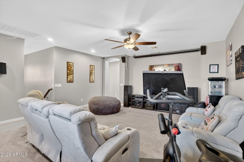 21-web-or-mls-43-E Reins Rd