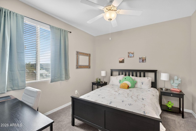 40-web-or-mls-35-E Reins Rd