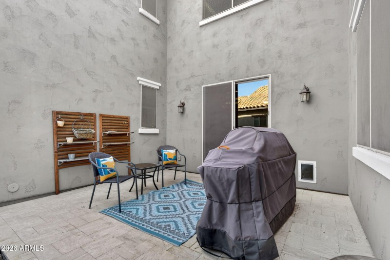 50-web-or-mls-28-E Reins Rd