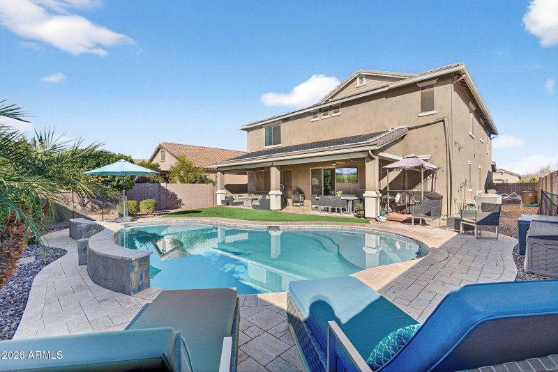 52-web-or-mls-21-E Reins Rd