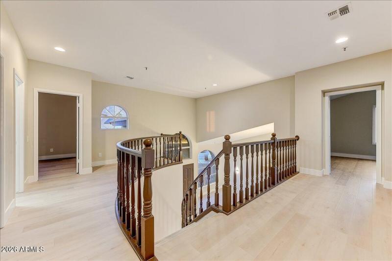 21-Second Floor Landing